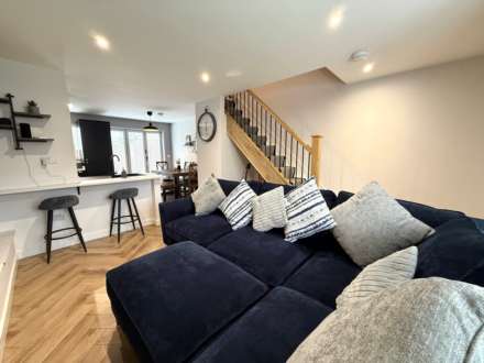 Beattock Close, Melling Mount, Image 6