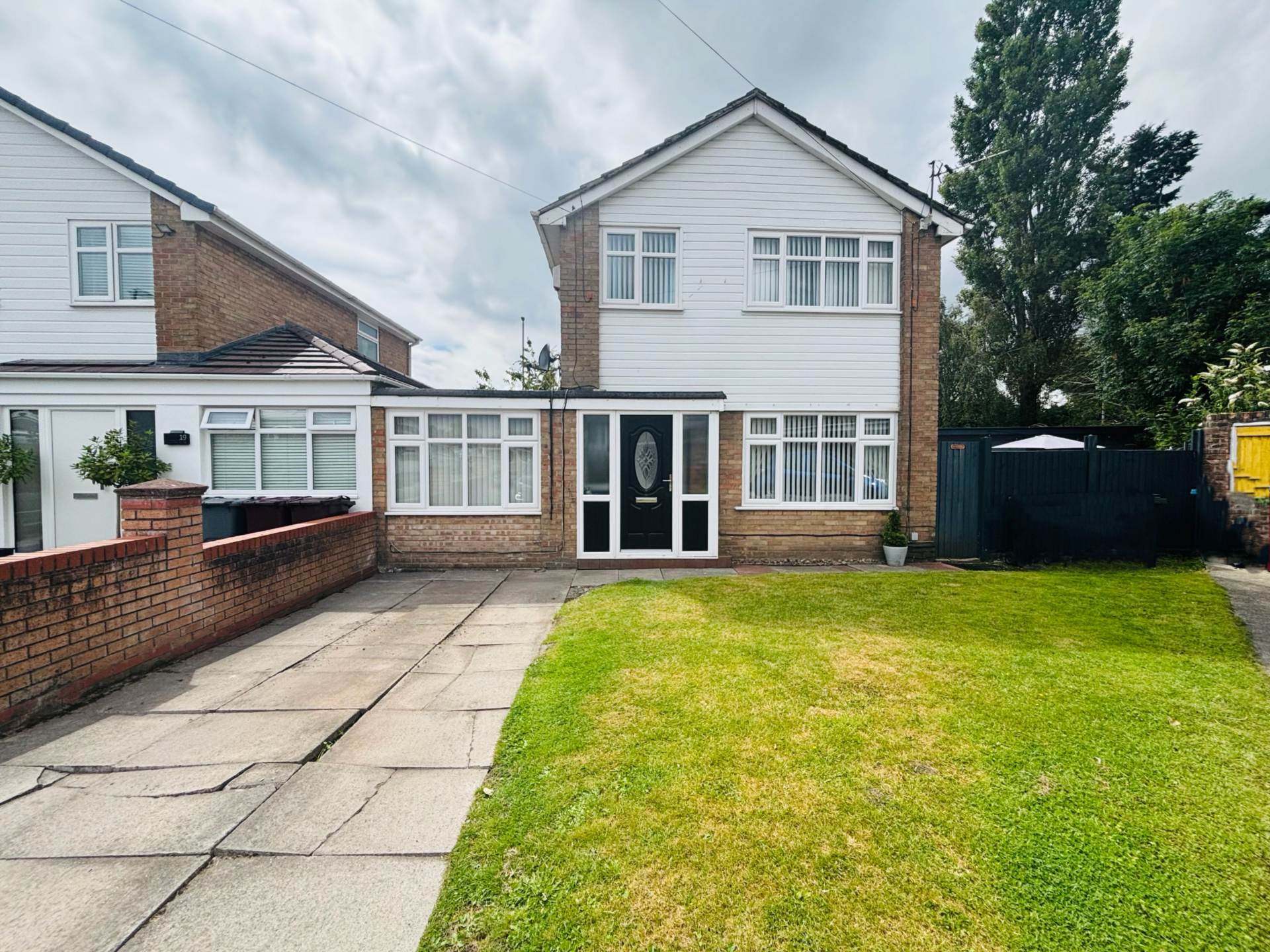 Malvern Close, Mill Park, Image 1