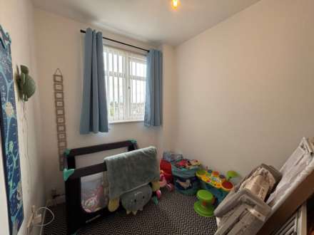 Malvern Close, Mill Park, Image 19