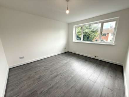 Melling Drive, Old Hall Estate, Image 12