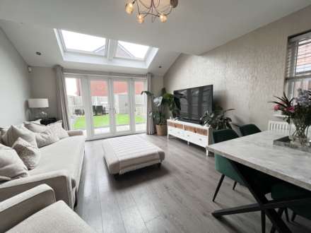 Raffia Way, Walton, Image 2