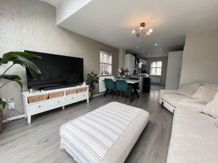 Raffia Way, Walton, Image 4