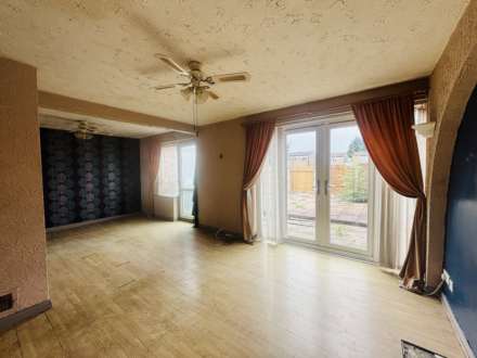 Thistley Hey Road, Southdene, Image 4