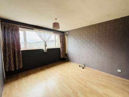 Thistley Hey Road, Southdene, Image 8
