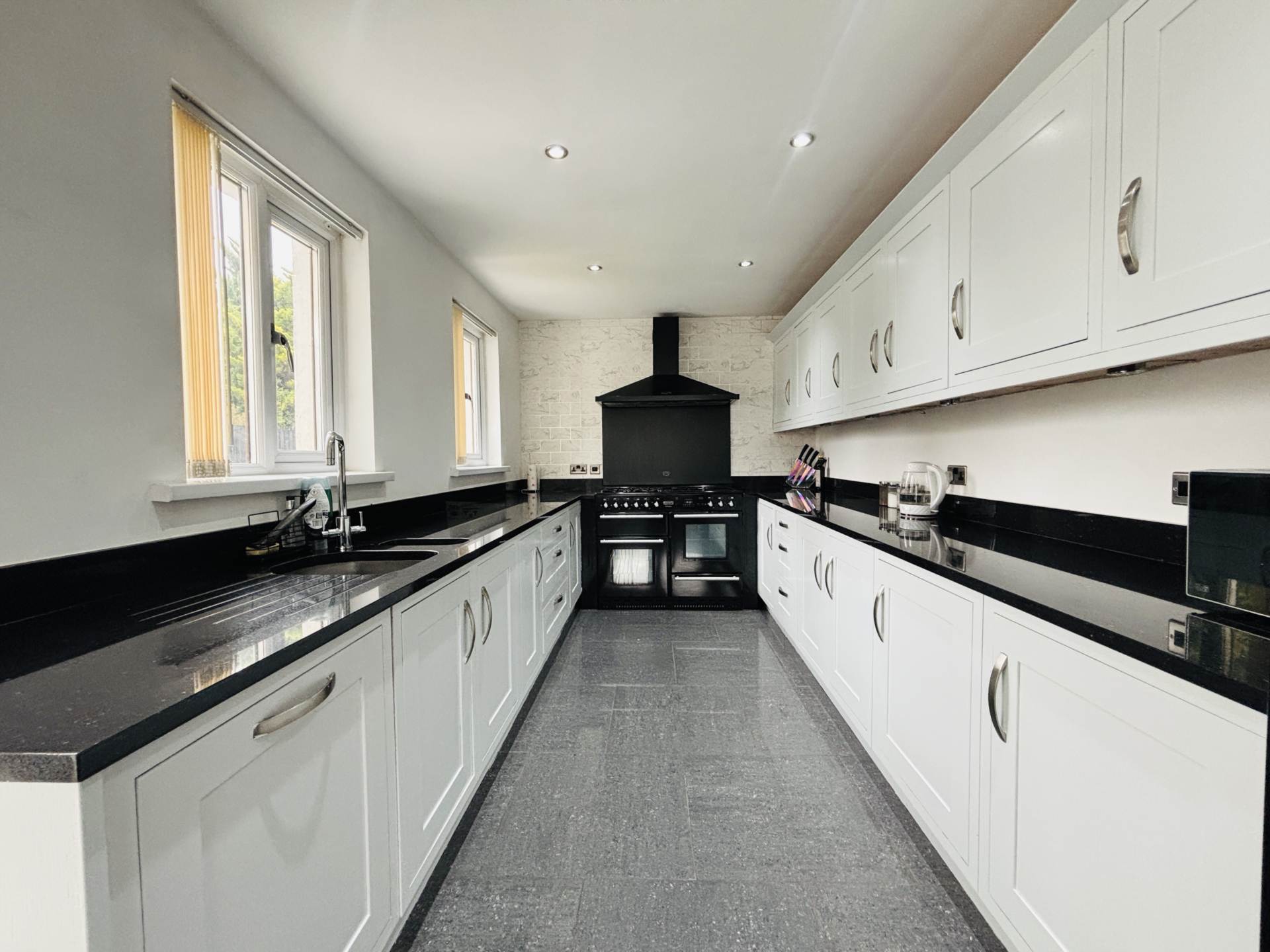Shirdley Ave, Southdene, Image 4