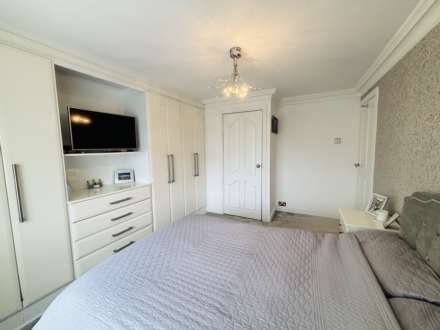 Shirdley Ave, Southdene, Image 19