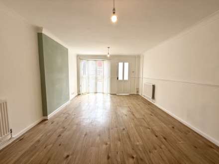 Pauline Walk, Fazakerley, Image 4