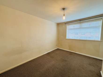 Ullswater Close, Towerhill, Image 12