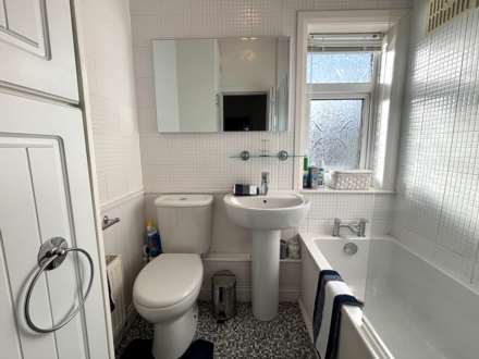 Longton Lane, Rainhill, Image 14