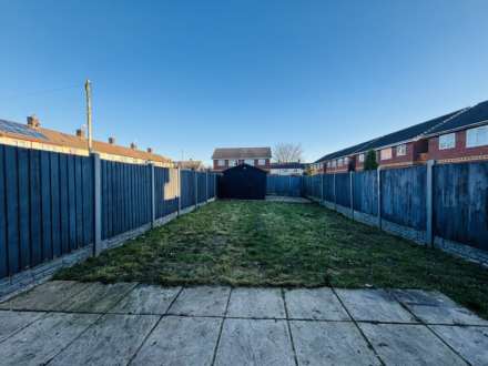 Minstead Avenue, Northwood, Image 22
