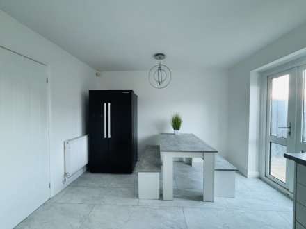 Minstead Avenue, Northwood, Image 8