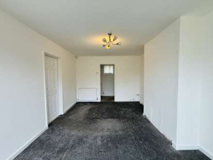 Jarrett Walk, Northwood, Image 5