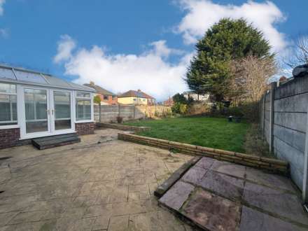 Cherryfield Drive, Southdene, Image 24