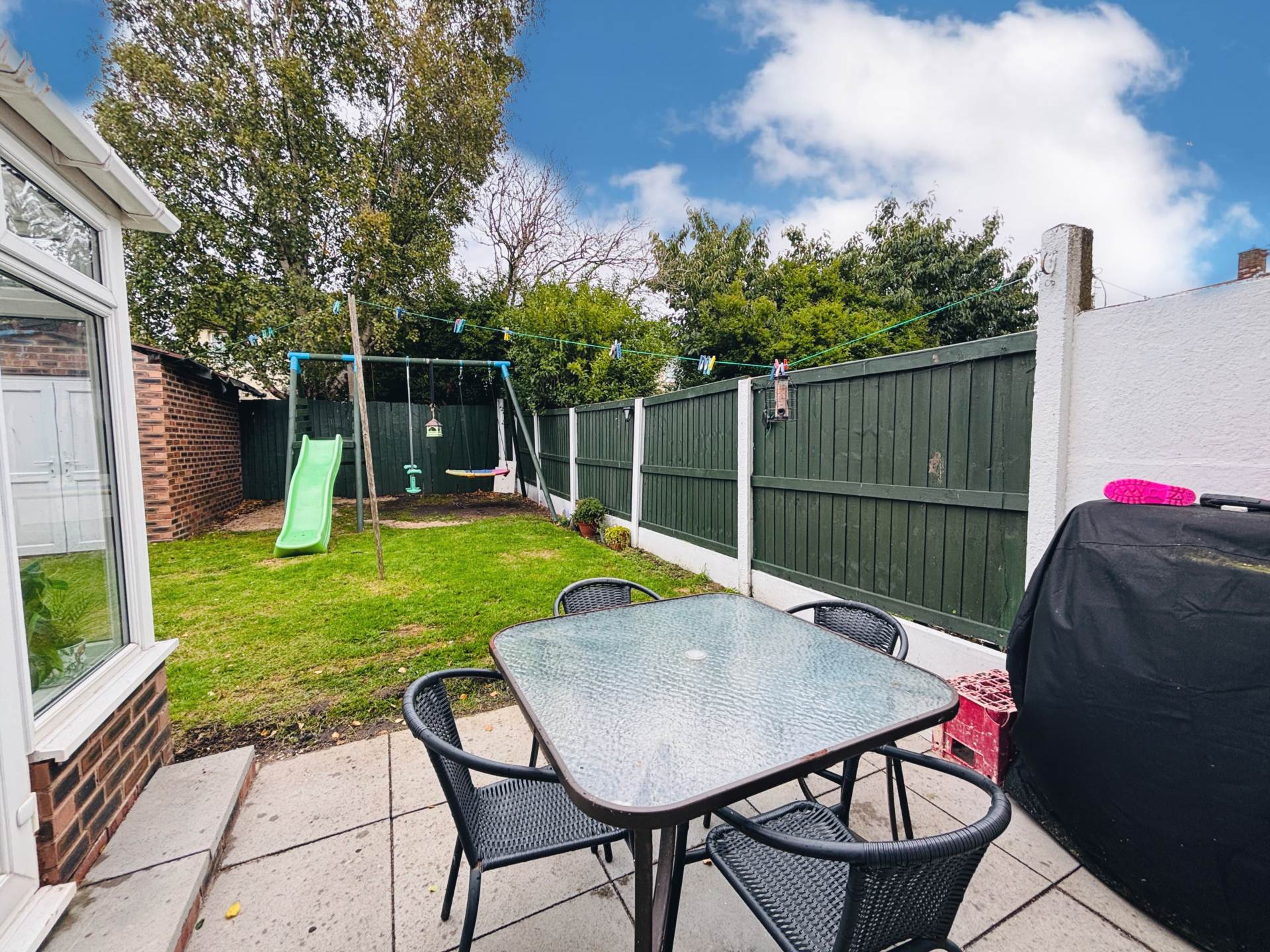 Wellfield Avenue, Southdene, Image 19