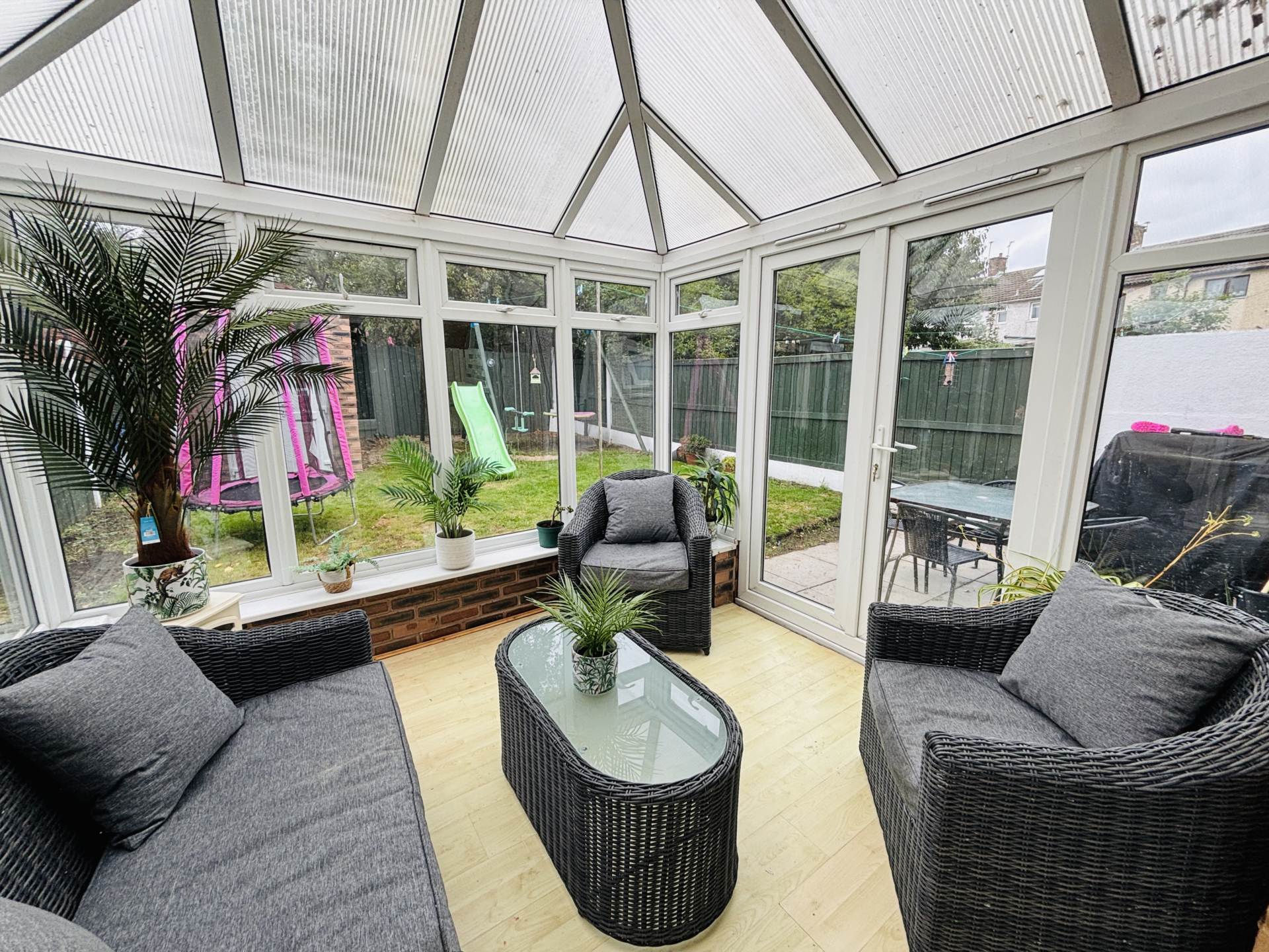 Wellfield Avenue, Southdene, Image 7