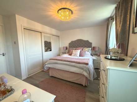 St Christophers Drive, Huyton, Image 15