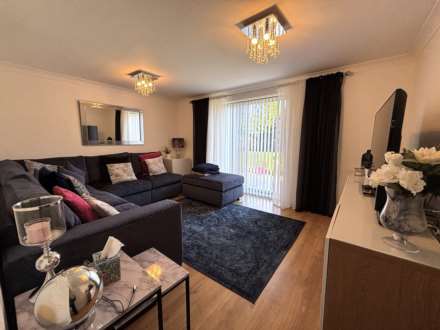 St Christophers Drive, Huyton, Image 3