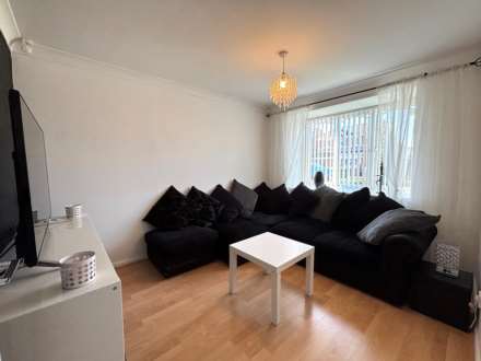 St Christophers Drive, Huyton, Image 9