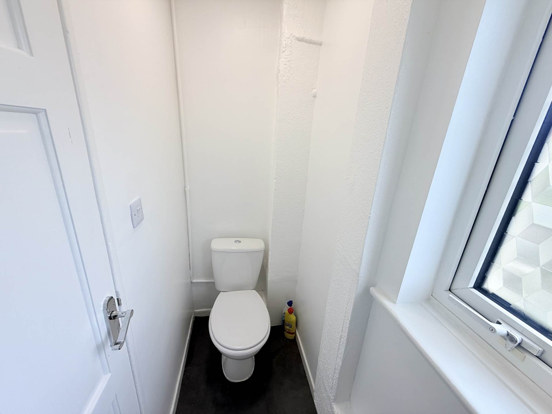 Westhead Close, Northwood, Image 11