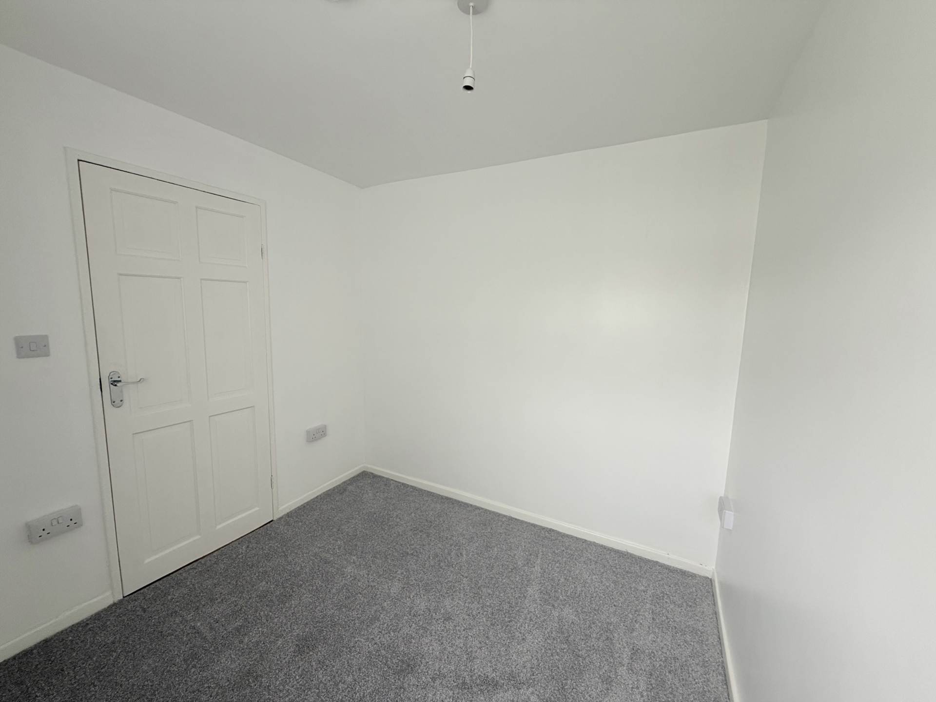 Westhead Close, Northwood, Image 15