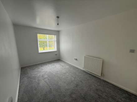 Westhead Close, Northwood, Image 13