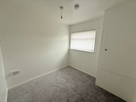 Westhead Close, Northwood, Image 14