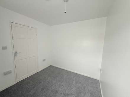 Westhead Close, Northwood, Image 15