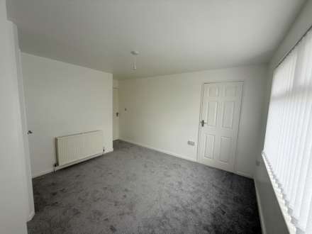 Westhead Close, Northwood, Image 9