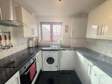 Yoxall Drive, Littledale, Image 5