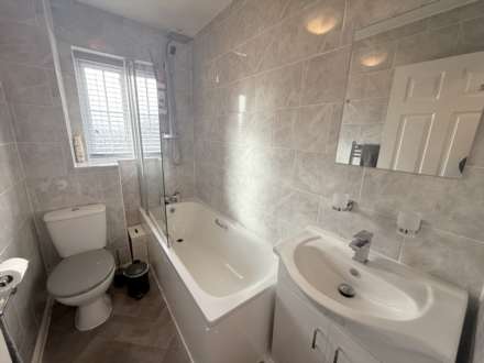 Yoxall Drive, Littledale, Image 8