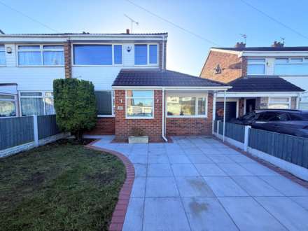 3 Bedroom Semi-Detached, Rainbow Drive, Melling