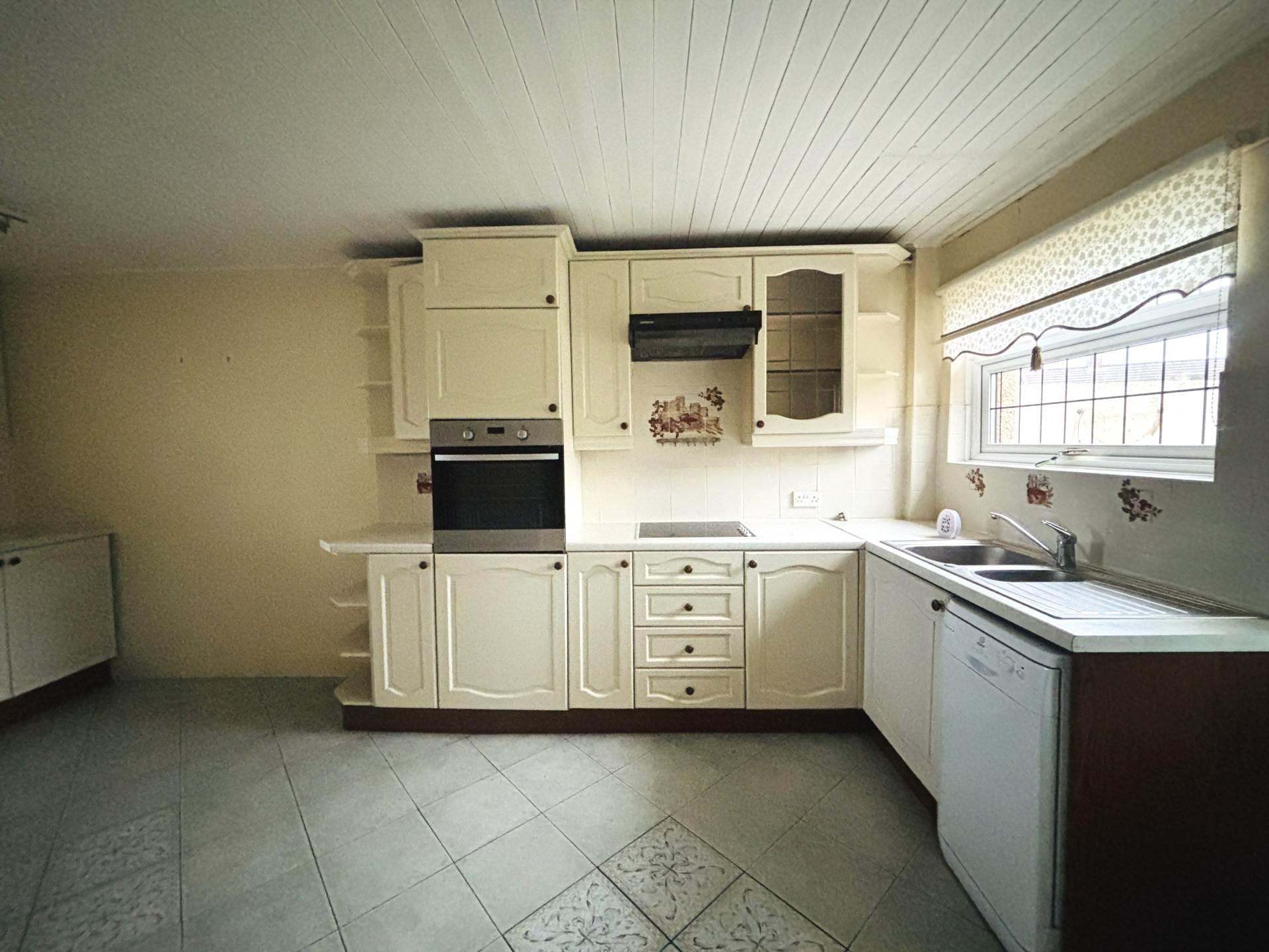 Bainton Road, Southdene, Image 6
