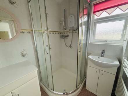 Bainton Road, Southdene, Image 16