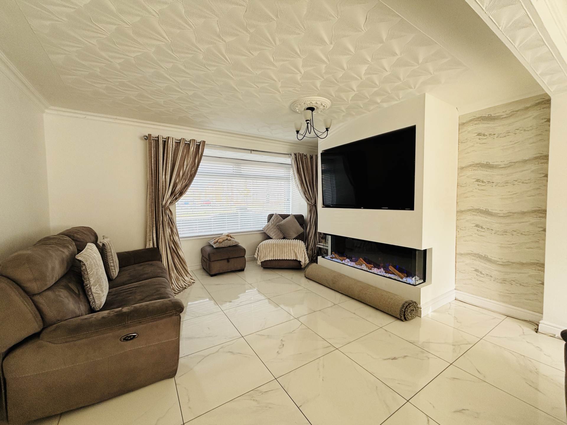 Roughwood Drive, Northwood, Image 6