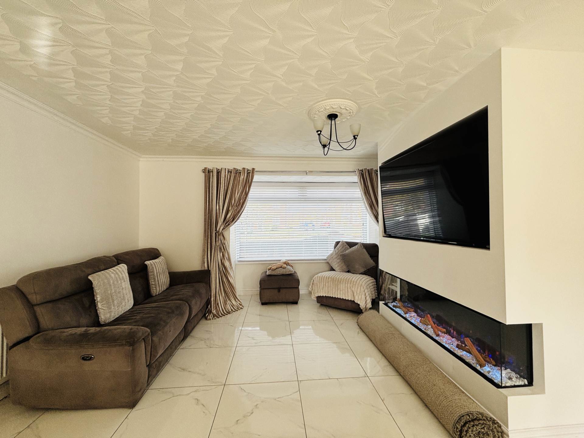 Roughwood Drive, Northwood, Image 7