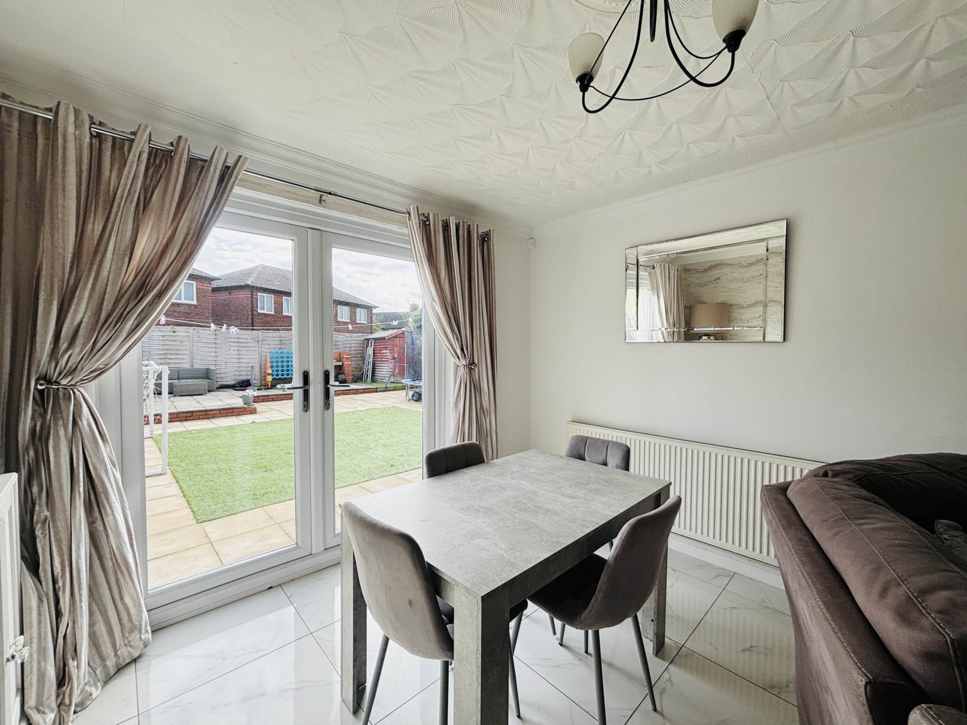 Roughwood Drive, Northwood, Image 9