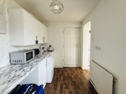 Roughwood Drive, Northwood, Image 12