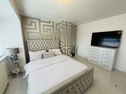 Roughwood Drive, Northwood, Image 18