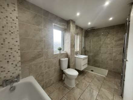 Roughwood Drive, Northwood, Image 23