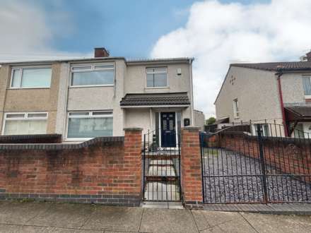 Roughwood Drive, Northwood, Image 27