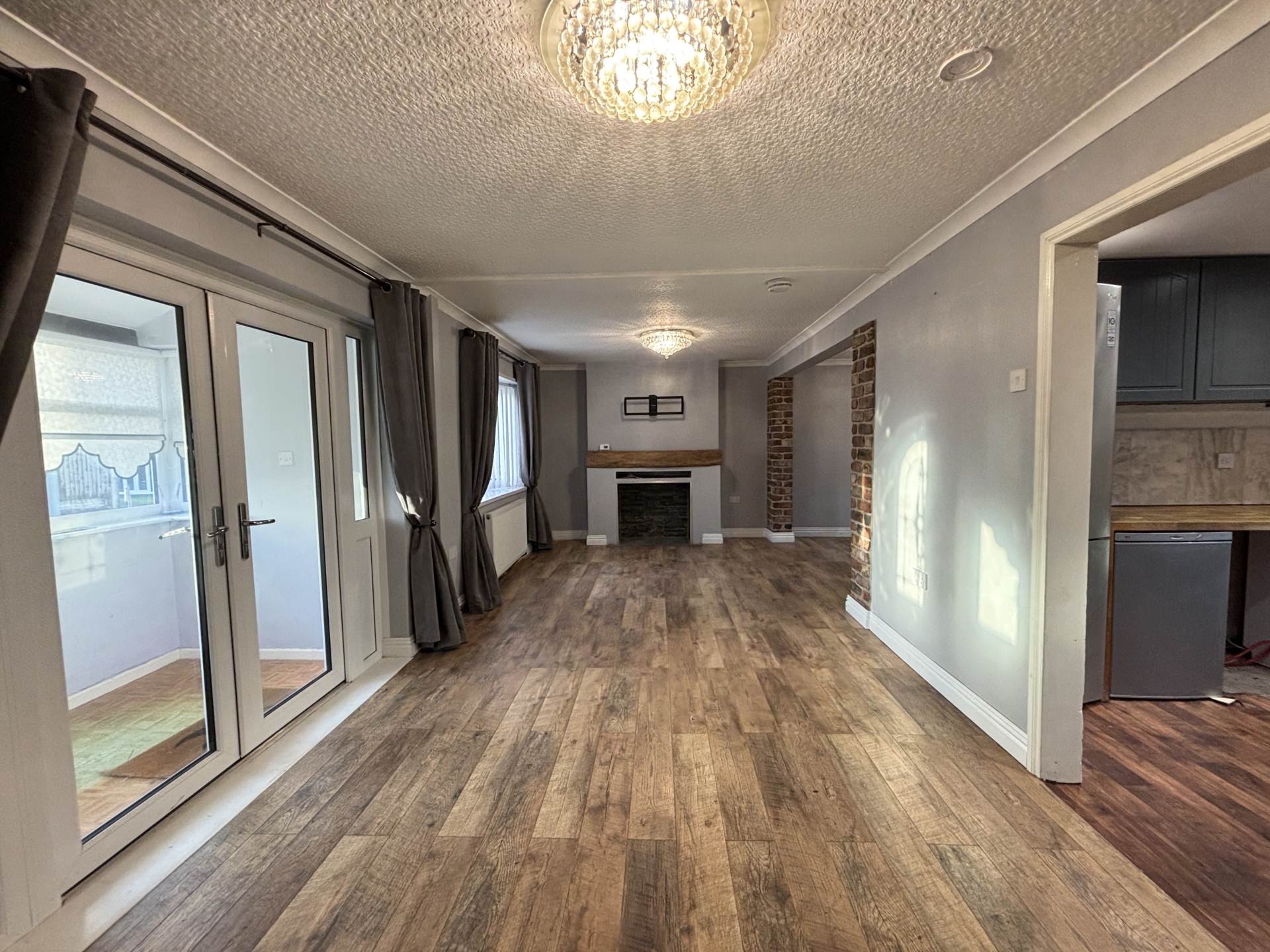 St Peters Close, Towerhill, Image 2