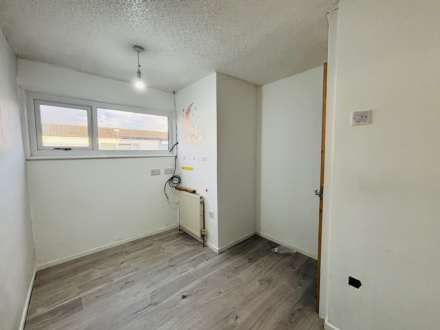 St Peters Close, Towerhill, Image 14