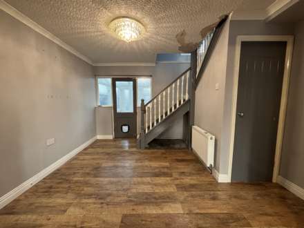 St Peters Close, Towerhill, Image 5