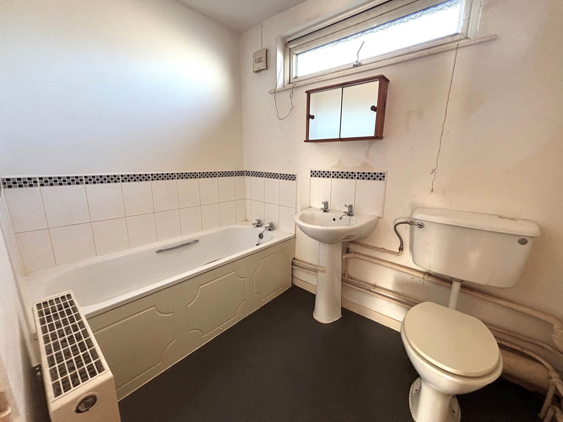 The Groves, Southdene, Image 10