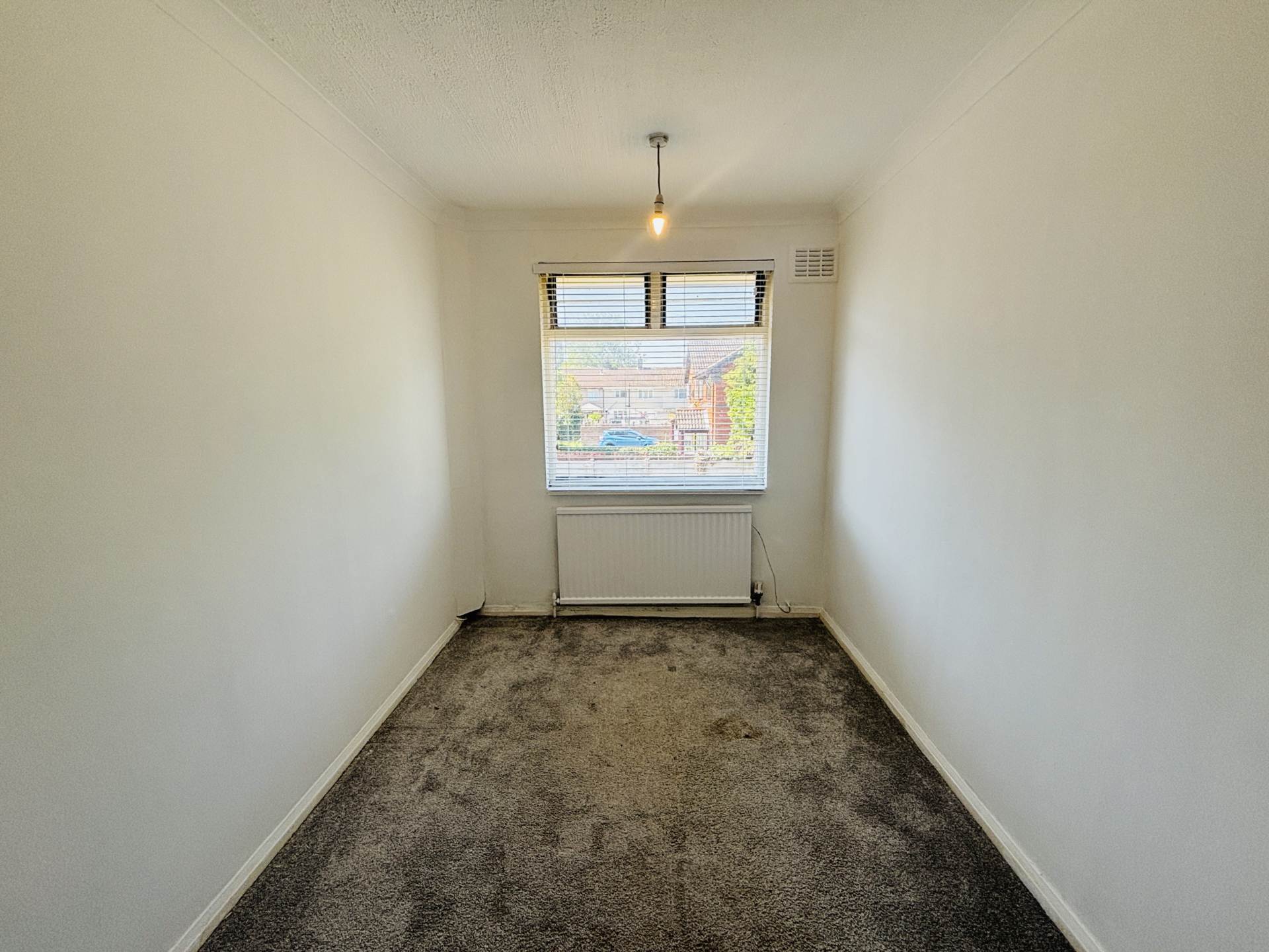 Ravenhead Avenue, Southdene, Image 12