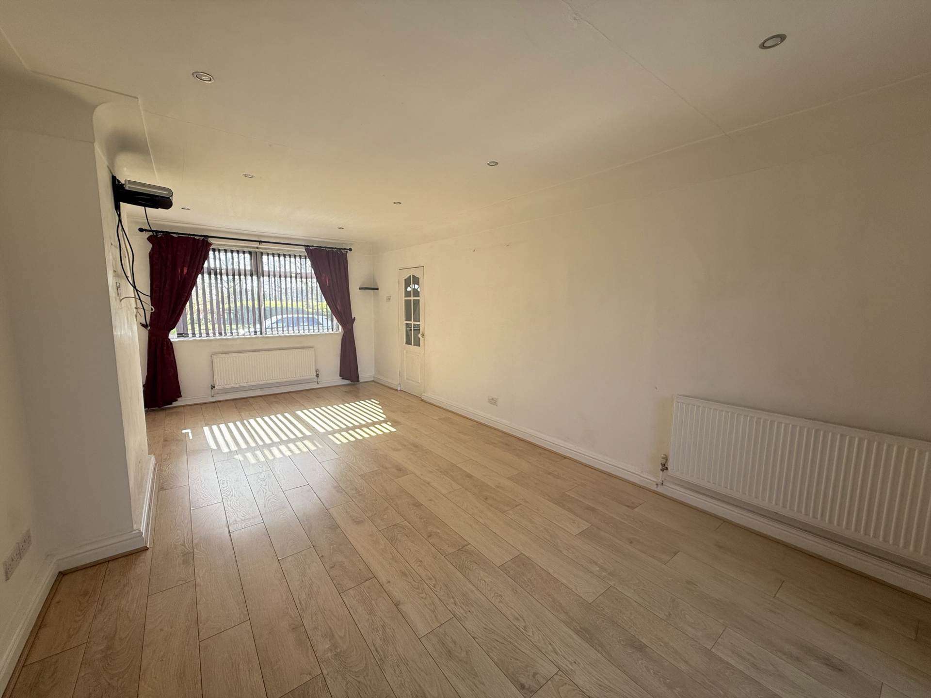 Spinney View, Spinney Woods, Image 3