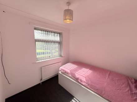 Spinney View, Spinney Woods, Image 12