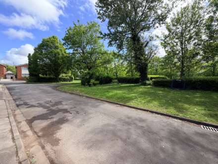 Spinney View, Spinney Woods, Image 15