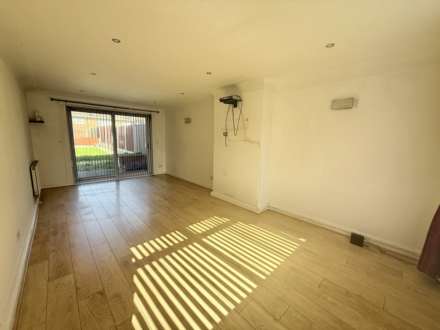 Spinney View, Spinney Woods, Image 2