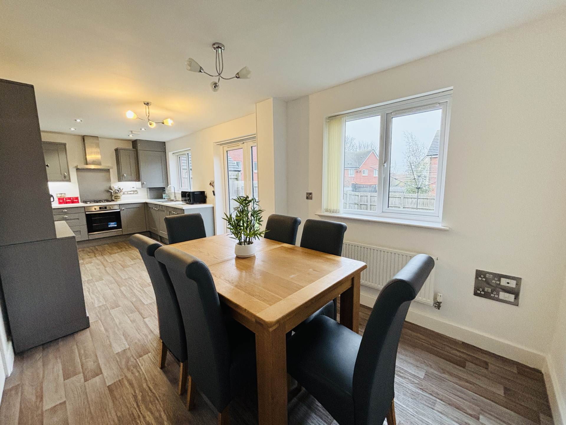 Hillpark Crecent, Mill Park, Image 10